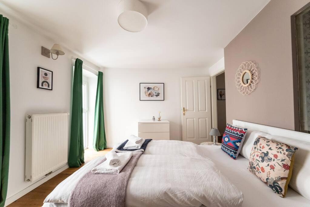 Apartamento Neat 1Br Duplex By Metro And Center By Hm Viena Exterior foto